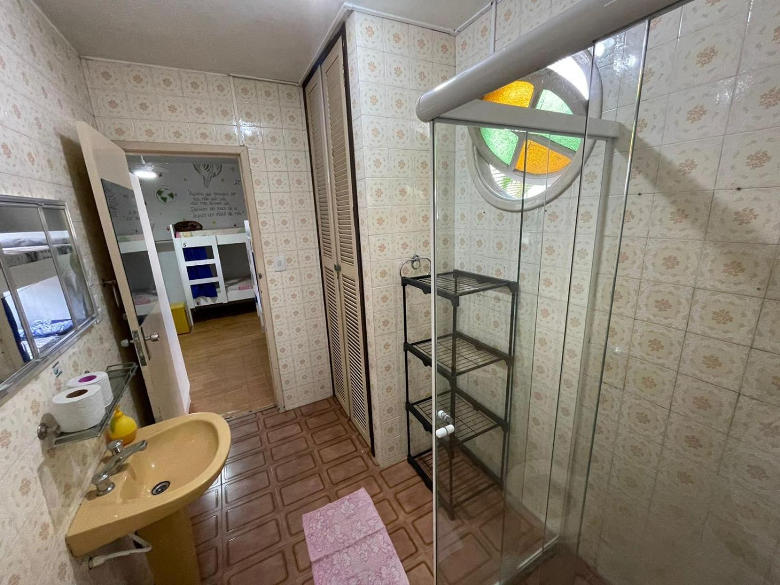 Oceanic Hostel *